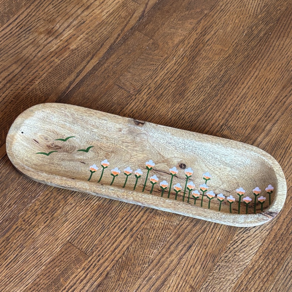 Wooden Tray with Floral Design✨🌸
